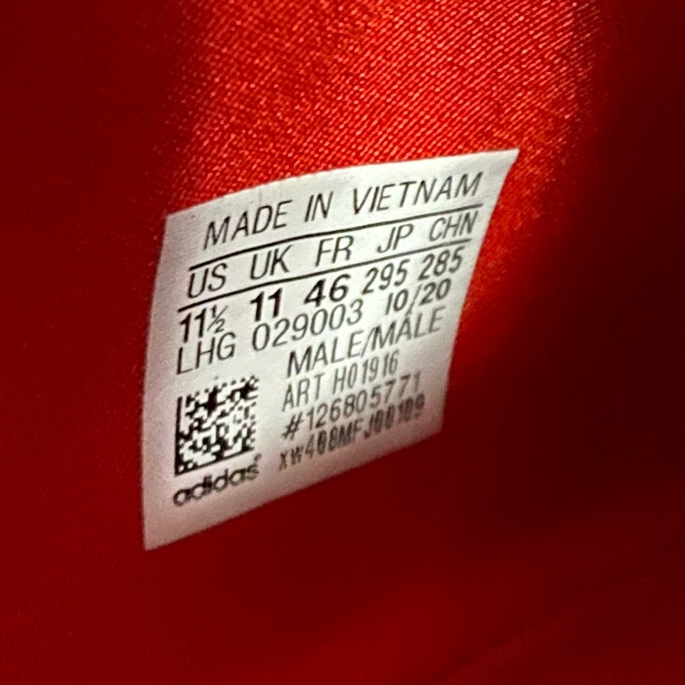 Adidas NMD_R1 “Scarlet” Sneakers Scarlet Cloud White Core Black - Picture 9 of 10